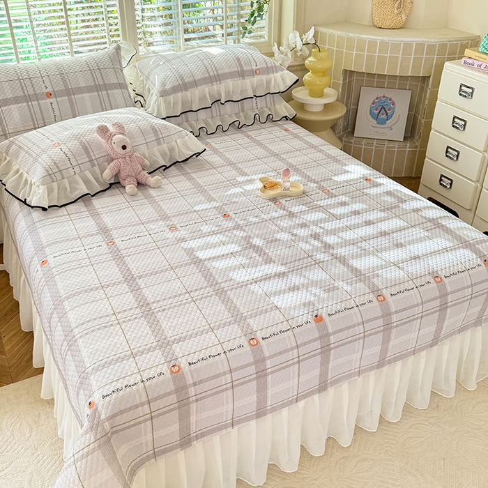 91家纺网 家纺一手货源 找家纺 金盛皇朝家纺 2025夏季新款冰丝凉豆豆床盖凉席 格纹素锦