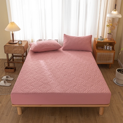 缦绣阁家纺 2025新款简约纯色水洗棉防水夹棉床笠三件套立体压花床垫保护套跨镜外贸可定制 豆沙