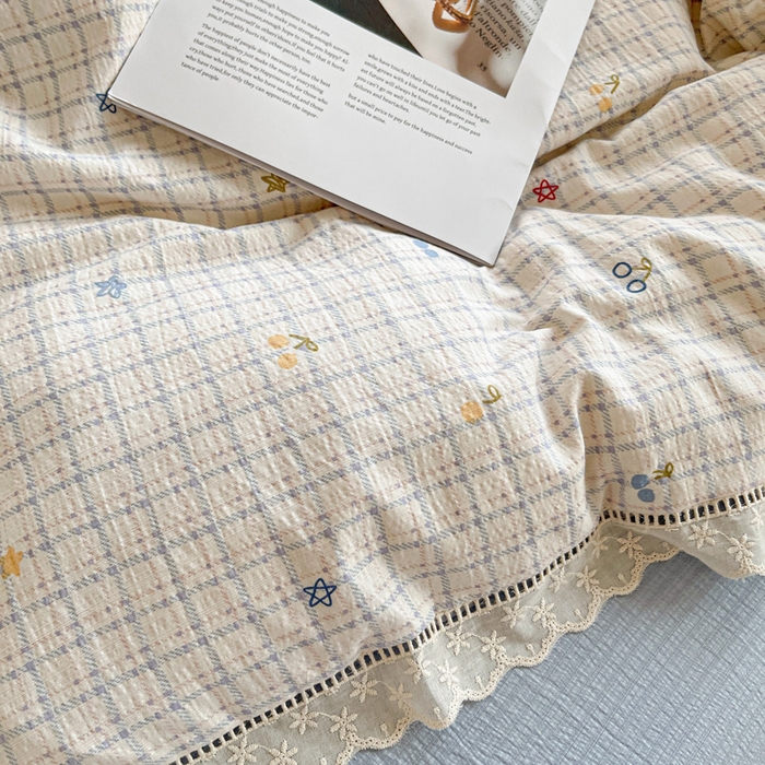 91家纺网 家纺一手货源 找家纺 2025新款云感木棉皱皱双层纱全棉花边四件套 遇见