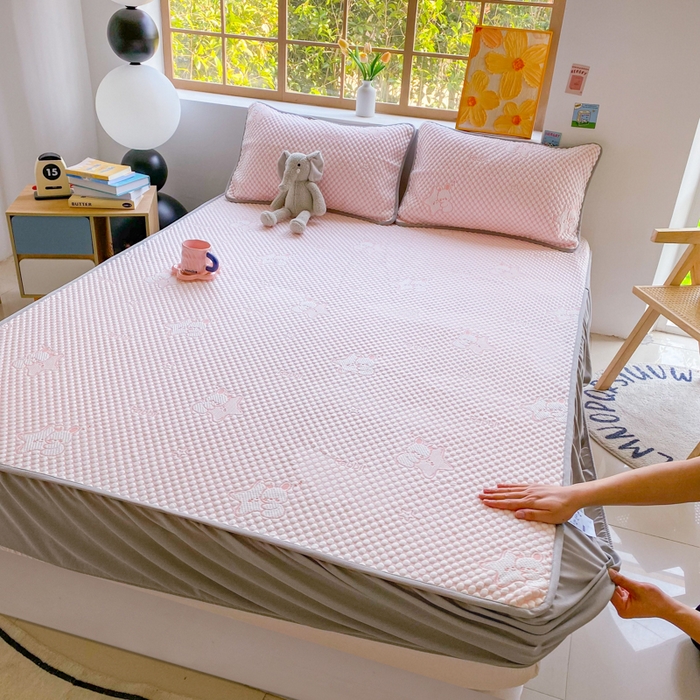 91家纺网 家纺一手货源 找家纺 千朵 2025新款凉感PE冰豆豆提花床笠款凉席 星星兔粉