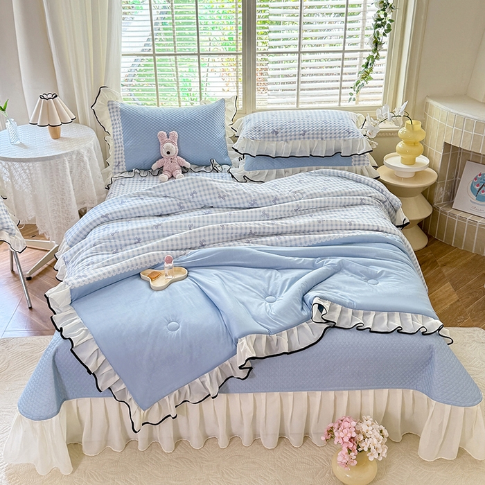 91家纺网 家纺一手货源 找家纺 金盛皇朝家纺 2025夏季新款冰丝凉豆豆床盖凉席 幽蓝蝶语