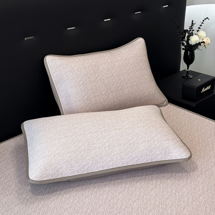 91家纺网 家纺一手货源 找家纺 九花鹿 2025新款凉感肌理纹冰丝席-床笠款 床笠款-肌理纹(豆沙）