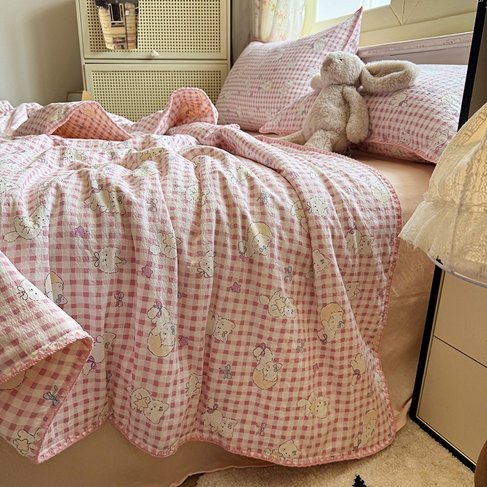 91家纺网 家纺一手货源 找家纺 晚爱家纺（原晚安家居）  2025新款A类母婴级云感双层纱三角针夏被贝壳边夏凉被春夏贝壳绣【可提供买家秀】 猫咪晚宴