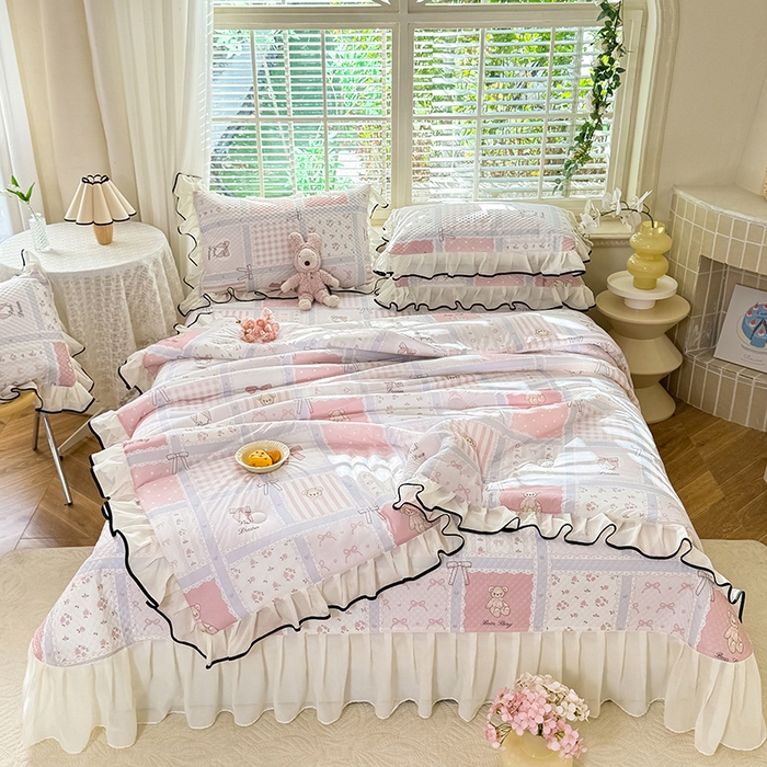 91家纺网 家纺一手货源 找家纺 金盛皇朝家纺 2025夏季新款冰丝凉豆豆床盖凉席 糖熊仔仔