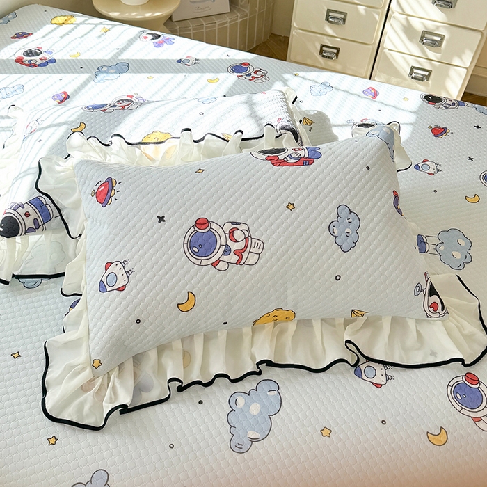 91家纺网 家纺一手货源 找家纺 金盛皇朝家纺 2025夏季新款冰丝凉豆豆床盖凉席 宇宙天空