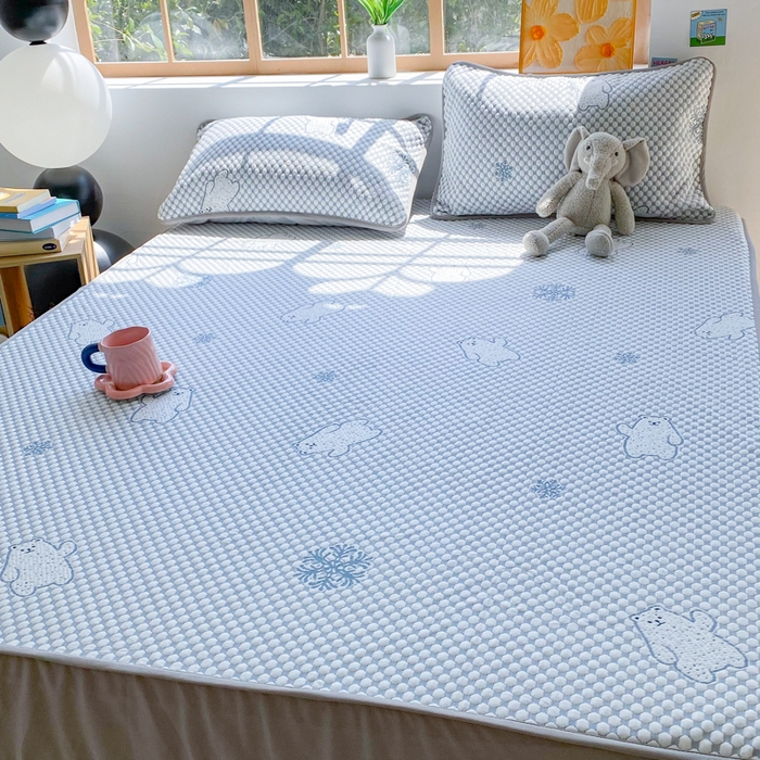 91家纺网 家纺一手货源 找家纺 （总）千朵 2025新款凉感PE冰豆豆提花床笠款凉席