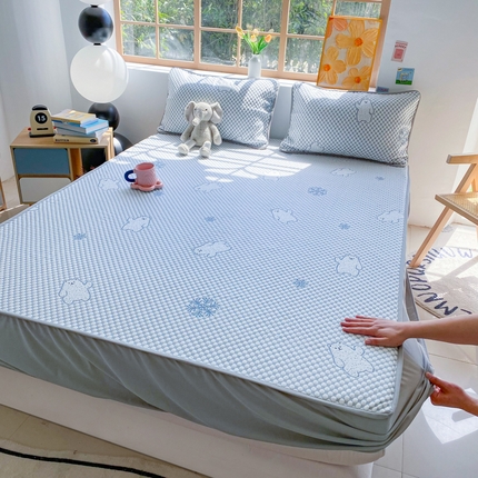 91家纺网 家纺一手货源 找家纺 （总）千朵 2025新款凉感PE冰豆豆提花床笠款凉席