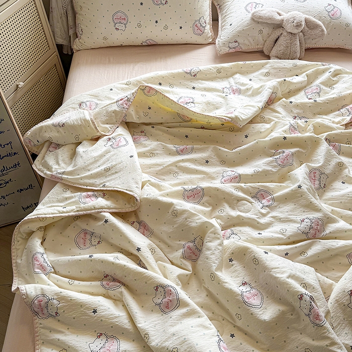 91家纺网 家纺一手货源 找家纺 晚爱家纺（原晚安家居）  2025新款A类母婴级云感双层纱三角针夏被贝壳边夏凉被春夏贝壳绣【可提供买家秀】 爱心kt