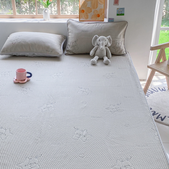 91家纺网 家纺一手货源 找家纺 千朵 2025新款凉感PE冰豆豆提花床笠款凉席 星星兔香槟