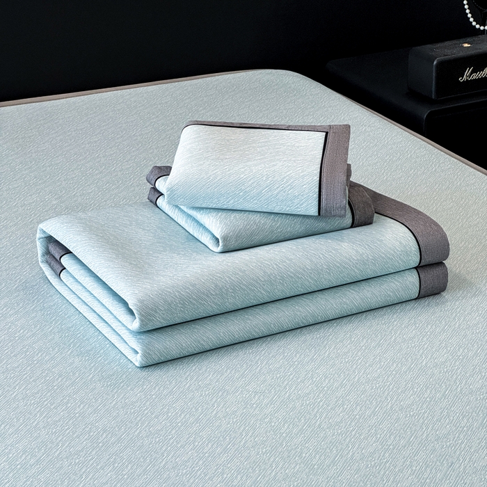 91家纺网 家纺一手货源 找家纺 九花鹿 2025新款凉感肌理纹冰丝席-床席款 肌理纹(天空蓝）