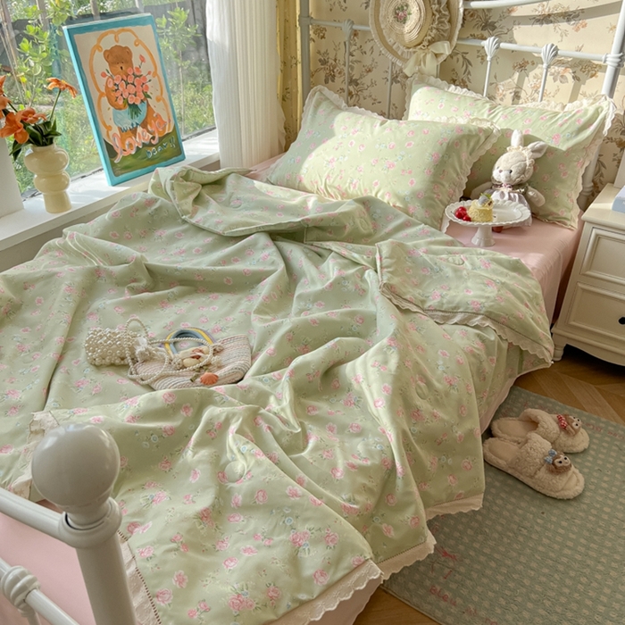 91家纺网 家纺一手货源 找家纺 （总）子钦家纺 2025新款韩版碎花法式风情花边水洗棉夏被夏凉被空调被四件套-风格二