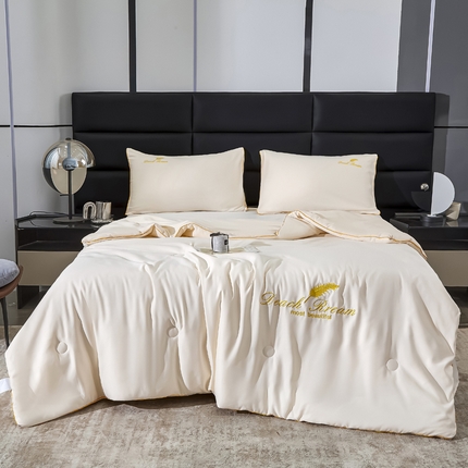 91家纺网 家纺一手货源 找家纺 （总）缦绣阁家纺 2025春夏新款水洗真丝刺绣夏被凉感丝夏被冰淇淋夏凉被空调被