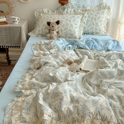 91家纺网 家纺一手货源 找家纺 轻奢坊 2025新款复古风双层纱水洗棉夏被四件套 夏被-麦穗蓝