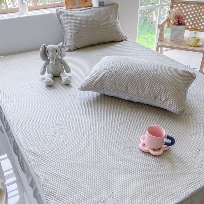 91家纺网 家纺一手货源 找家纺 千朵 2025新款凉感PE冰豆豆提花床笠款凉席 星星兔香槟