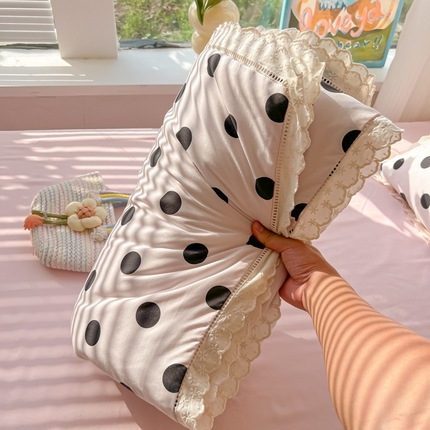 91家纺网 家纺一手货源 找家纺 （总）子钦家纺 2025新款韩版碎花法式风情花边水洗棉夏被夏凉被空调被四件套-风格二