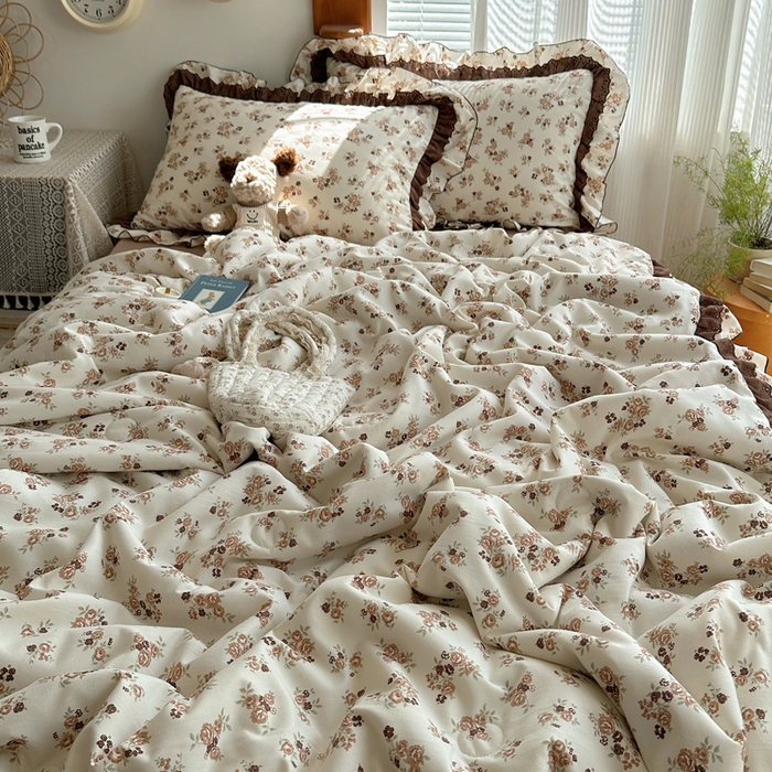 91家纺网 家纺一手货源 找家纺 轻奢坊 2025新款复古风双层纱水洗棉夏被四件套 夏被-木槿