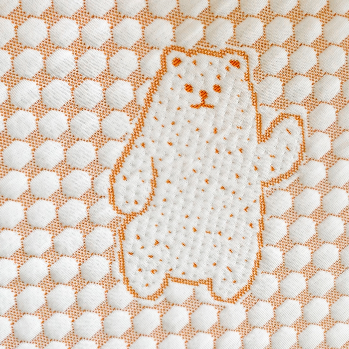 91家纺网 家纺一手货源 找家纺 千朵 2025新款凉感PE冰豆豆提花床笠款凉席 雪花熊咖