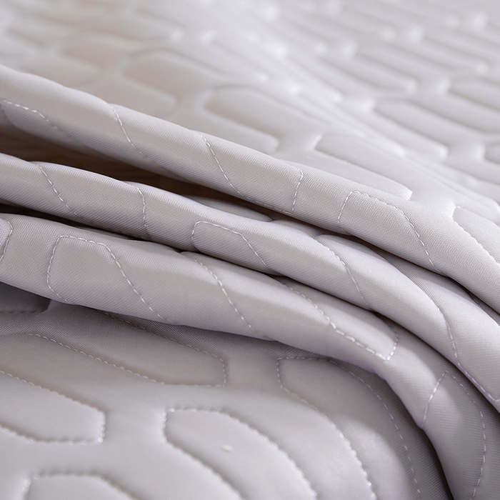 91家纺网 家纺一手货源 找家纺 （总）网红馆 2025新款凉感丝黑边乳胶床裙三件套