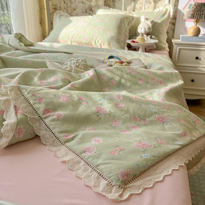 91家纺网 家纺一手货源 找家纺 （总）子钦家纺 2025新款韩版碎花法式风情花边水洗棉夏被夏凉被空调被四件套-风格二