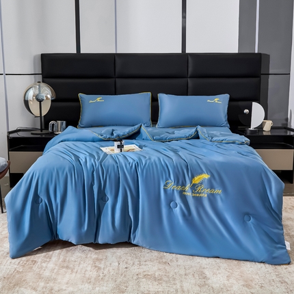 91家纺网 家纺一手货源 找家纺 （总）缦绣阁家纺 2025春夏新款水洗真丝刺绣夏被凉感丝夏被冰淇淋夏凉被空调被