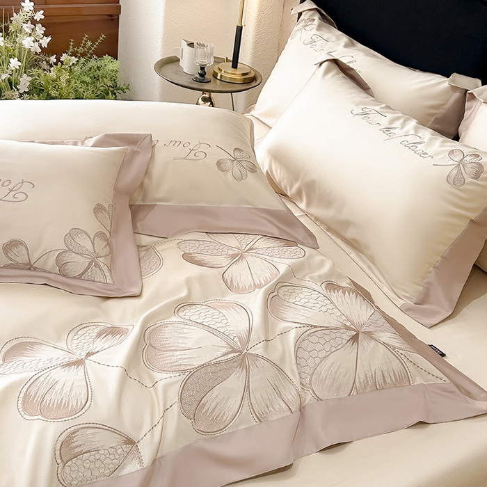 91家纺网 家纺一手货源 找家纺 【直播爆款】A类全棉四件套纯棉轻奢重工刺绣床单床笠夏季床单床笠床上用品 绮梦-白桃