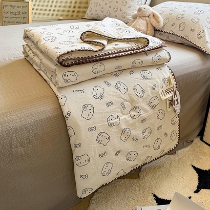 91家纺网 家纺一手货源 找家纺 （总）晚爱家纺（原晚安家居）  2025新款A类母婴级云感双层纱三角针夏被贝壳边夏凉被春夏贝壳绣【可提供买家秀】