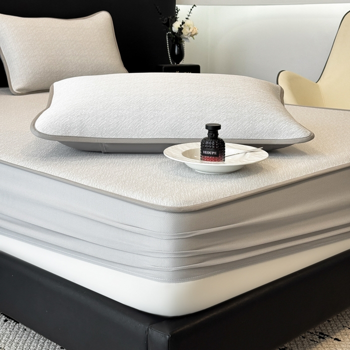 91家纺网 家纺一手货源 找家纺 九花鹿 2025新款凉感肌理纹冰丝席-床笠款 床笠款-肌理纹(米灰)