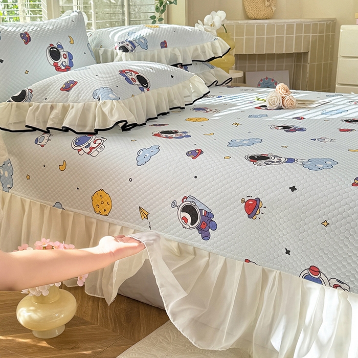 91家纺网 家纺一手货源 找家纺 金盛皇朝家纺 2025夏季新款冰丝凉豆豆床盖凉席 宇宙天空