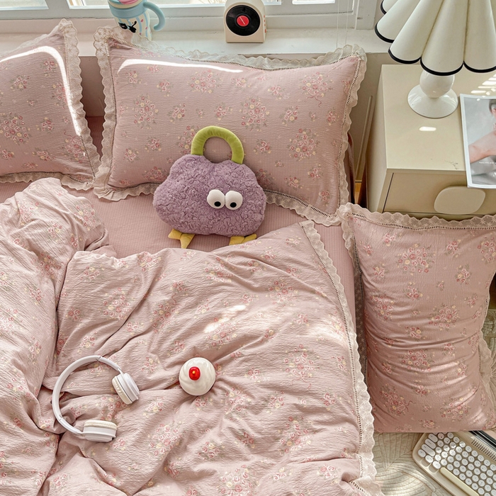 91家纺网 家纺一手货源 找家纺 2025新款云感木棉皱皱双层纱全棉花边四件套 素颜