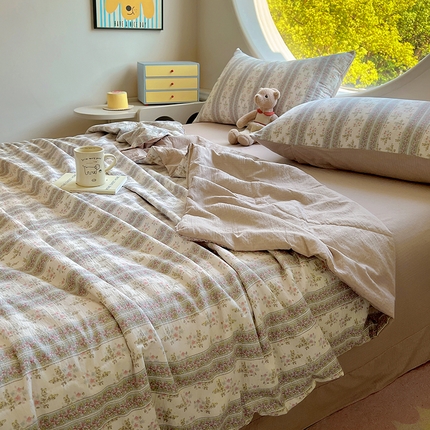 91家纺网 家纺一手货源 找家纺 （总）金梦拉家纺 2025新款A类提花纱布双层纱夏被四件套