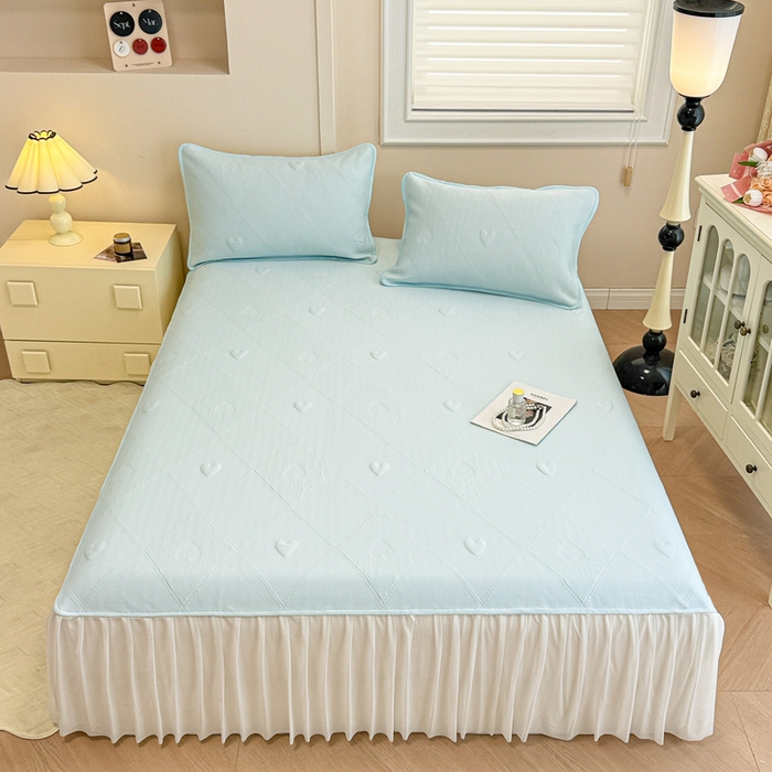 91家纺网 家纺一手货源 找家纺 布卢姆床垫 2025新款A类PE乙纶冰豆豆凉席床裙款 菱格爱心