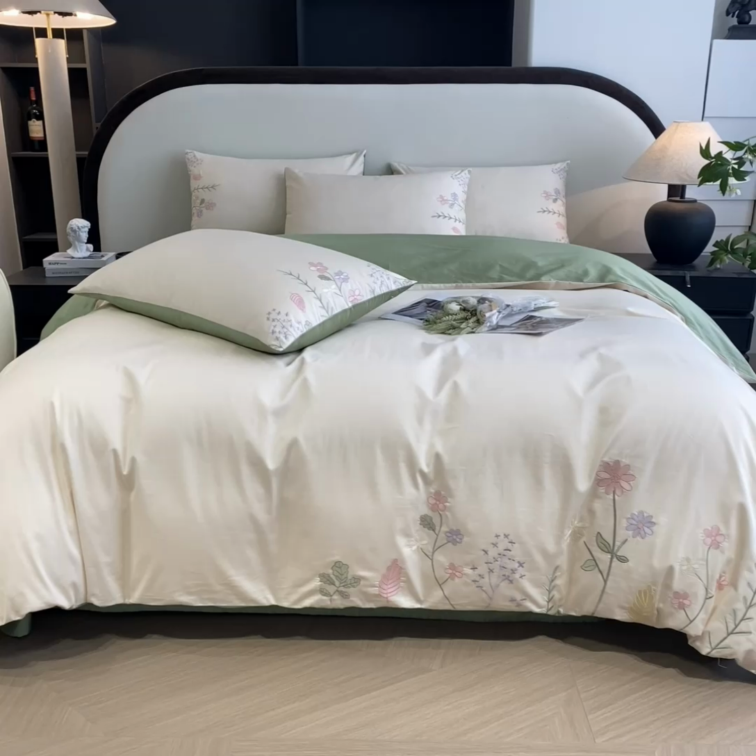 91家纺网 家纺一手货源 找家纺 桃园 2025新款纯棉全棉长绒棉刺绣绣花四件套-洛可可 白绿
