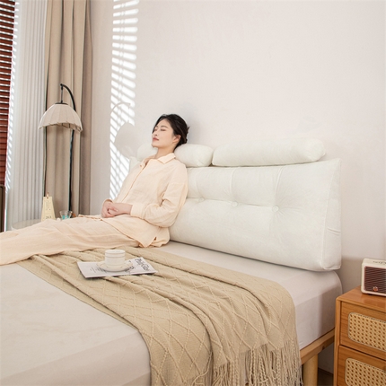 91家纺网 家纺一手货源 找家纺 （总）沐沐家纺 2026新款小羊绒三角靠背带头枕