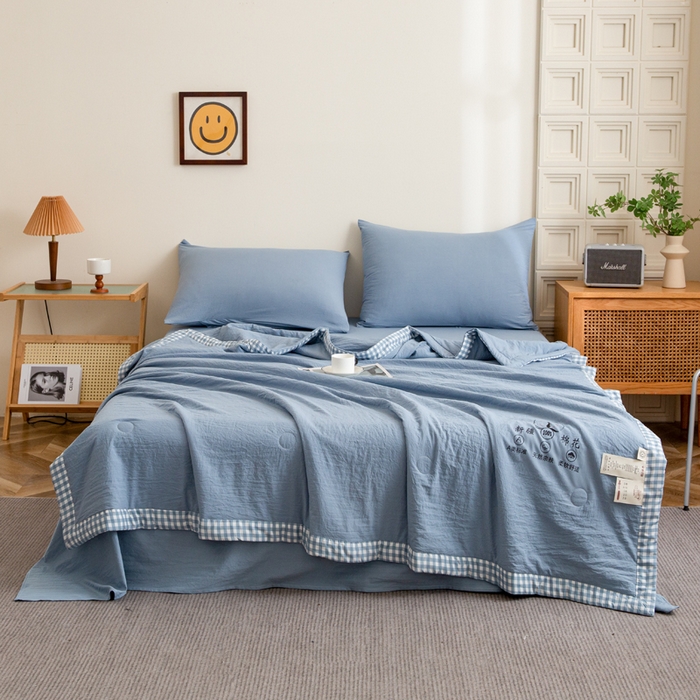 91家纺网 家纺一手货源 找家纺 帕芬鸟家纺 2025新款亲肤棉花夏被 星空蓝