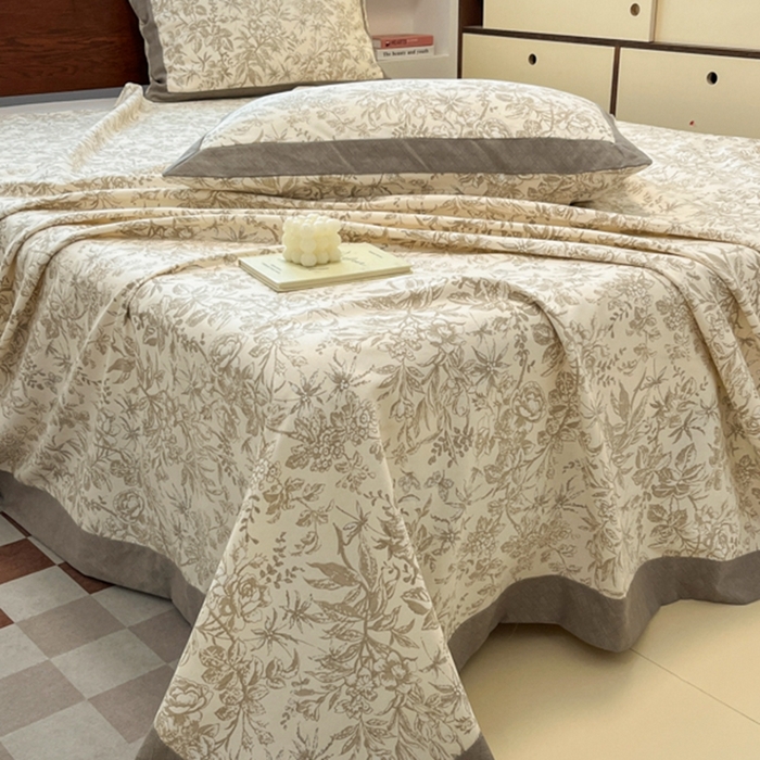 91家纺网 家纺一手货源 找家纺 宜代光年  2025新款全棉老粗布数码印花床单（拼角工艺） 素影