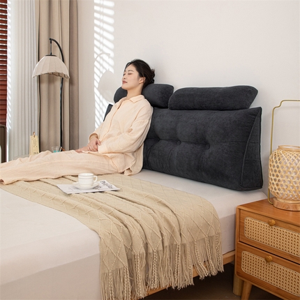 91家纺网 家纺一手货源 找家纺 （总）沐沐家纺 2026新款小羊绒三角靠背带头枕