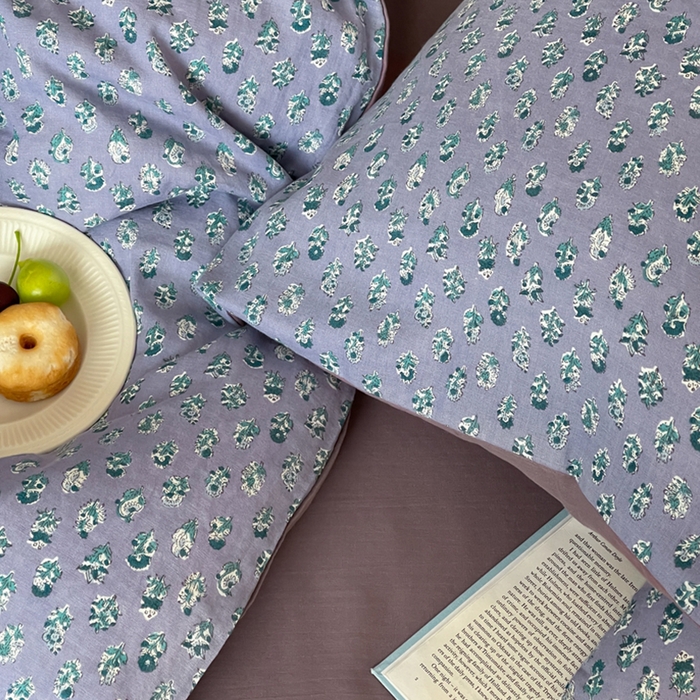 91家纺网 家纺一手货源 找家纺 萝莉家纺 2025新款全棉复古美式风水洗双层纱印花四件套 纯情