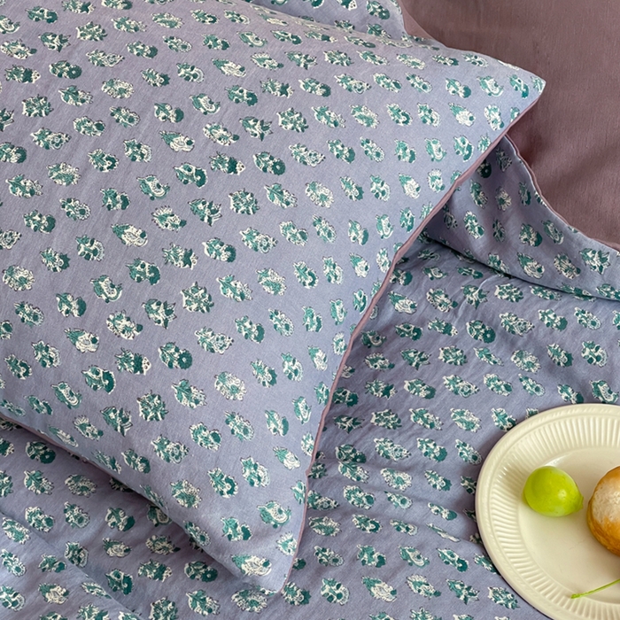 91家纺网 家纺一手货源 找家纺 萝莉家纺 2025新款全棉复古美式风水洗双层纱印花四件套 纯情