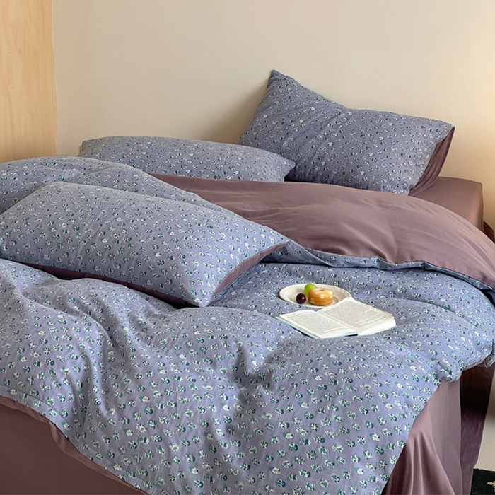 91家纺网 家纺一手货源 找家纺 萝莉家纺 2025新款全棉复古美式风水洗双层纱印花四件套 纯情