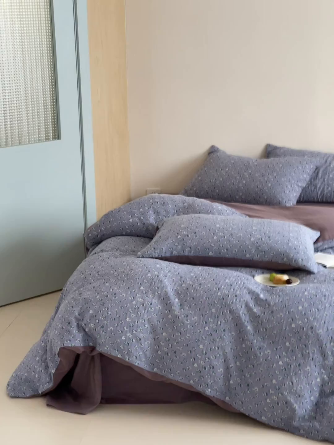 91家纺网 家纺一手货源 找家纺 萝莉家纺 2025新款全棉复古美式风水洗双层纱印花四件套 纯情