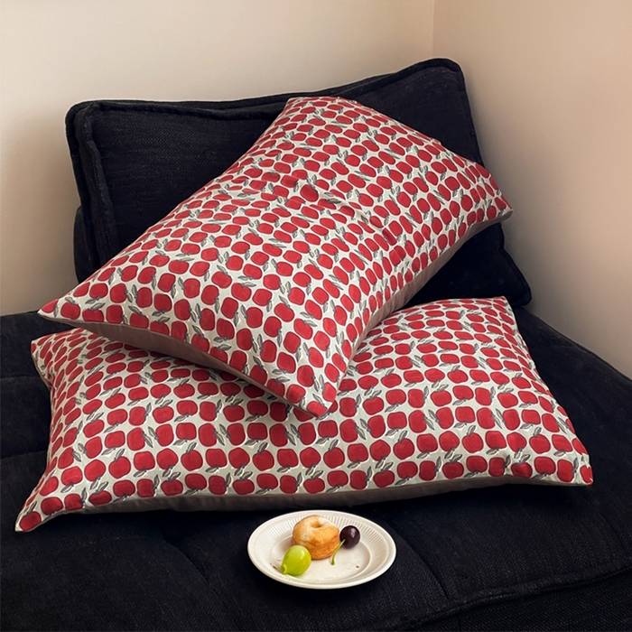 91家纺网 家纺一手货源 找家纺 萝莉家纺 2025新款全棉复古美式风水洗双层纱印花四件套 红苹果