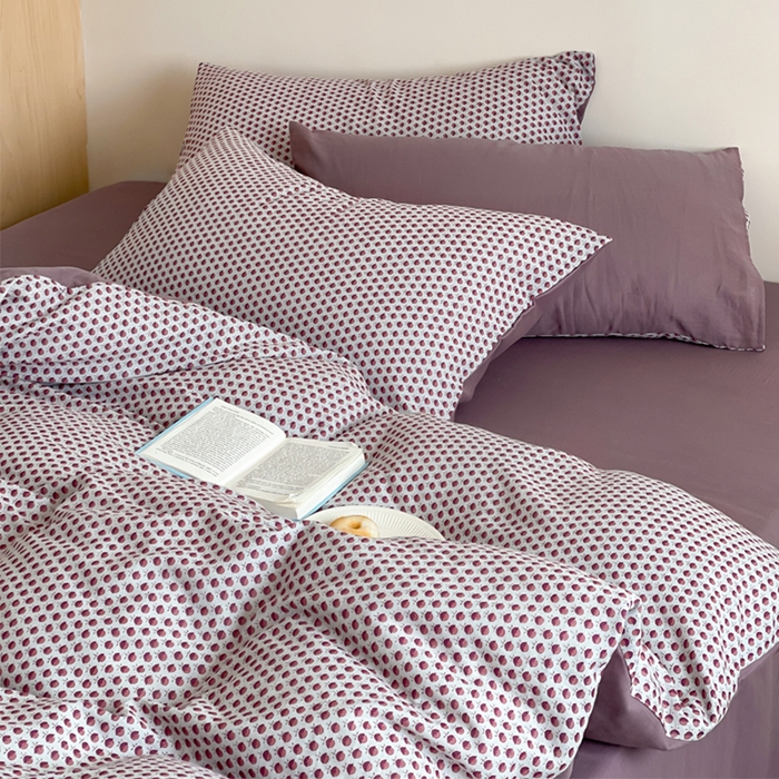 91家纺网 家纺一手货源 找家纺 萝莉家纺 2025新款全棉复古美式风水洗双层纱印花四件套 花蕾紫