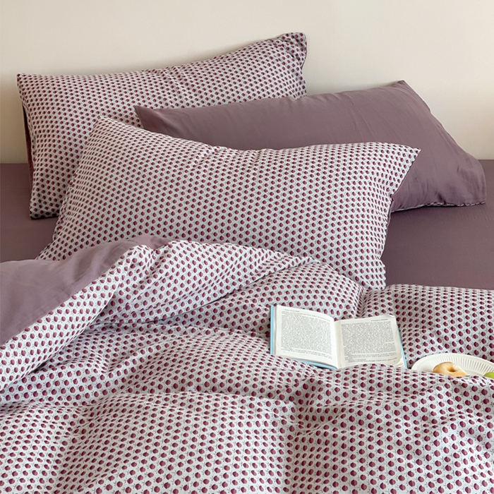 91家纺网 家纺一手货源 找家纺 萝莉家纺 2025新款全棉复古美式风水洗双层纱印花四件套 花蕾紫