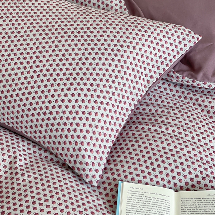 91家纺网 家纺一手货源 找家纺 萝莉家纺 2025新款全棉复古美式风水洗双层纱印花四件套 花蕾紫