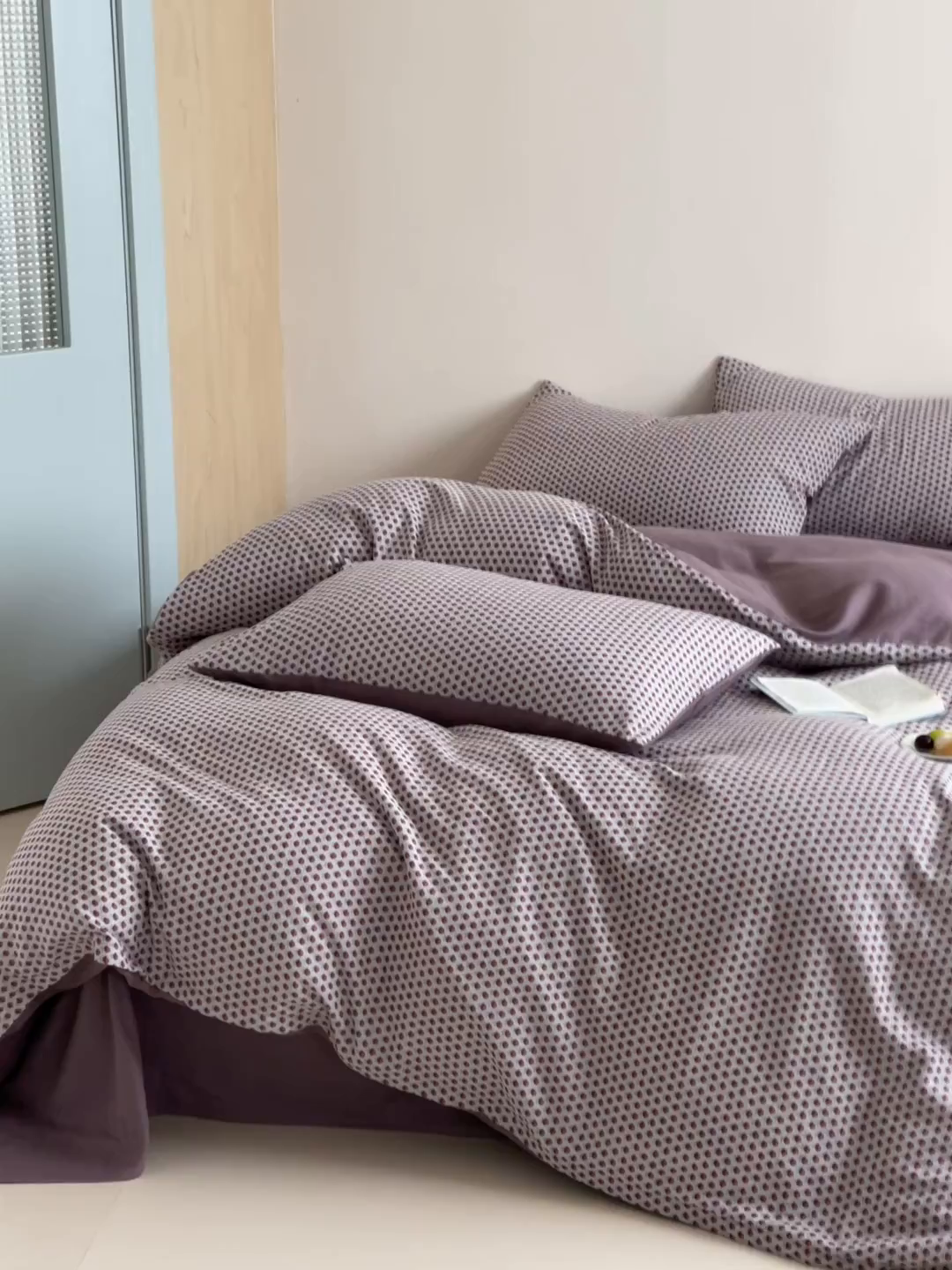 91家纺网 家纺一手货源 找家纺 萝莉家纺 2025新款全棉复古美式风水洗双层纱印花四件套 花蕾紫