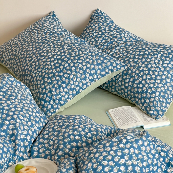 91家纺网 家纺一手货源 找家纺 萝莉家纺 2025新款全棉复古美式风水洗双层纱印花四件套 深兰