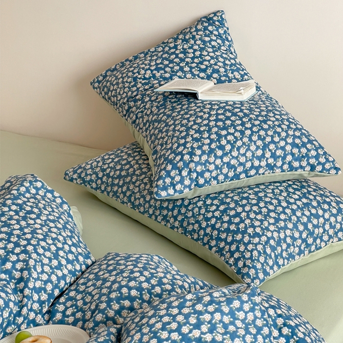 91家纺网 家纺一手货源 找家纺 萝莉家纺 2025新款全棉复古美式风水洗双层纱印花四件套 深兰