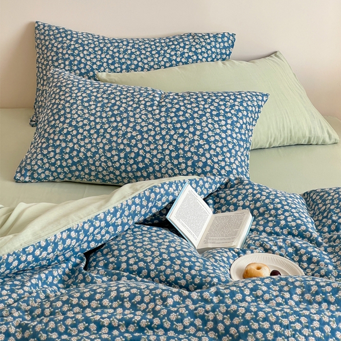 91家纺网 家纺一手货源 找家纺 萝莉家纺 2025新款全棉复古美式风水洗双层纱印花四件套 深兰