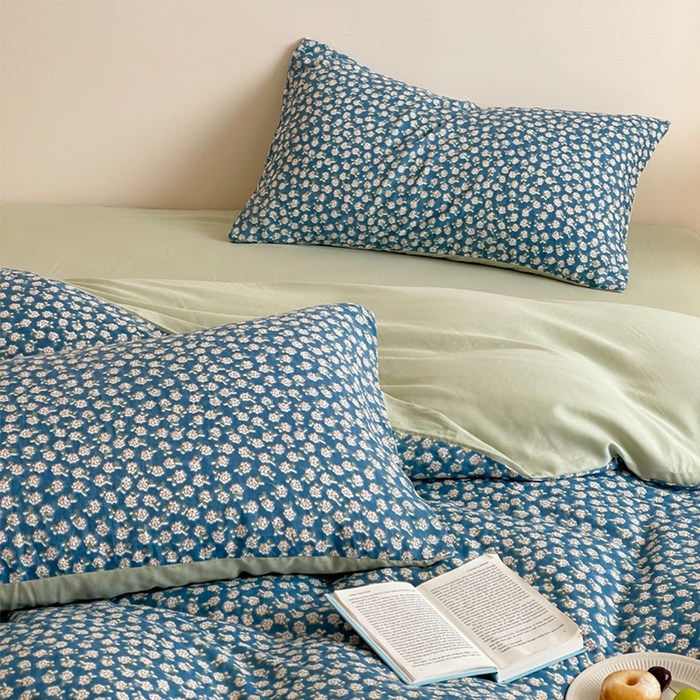 91家纺网 家纺一手货源 找家纺 萝莉家纺 2025新款全棉复古美式风水洗双层纱印花四件套 深兰