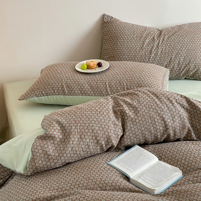 91家纺网 家纺一手货源 找家纺 萝莉家纺 2025新款全棉复古美式风水洗双层纱印花四件套 五角梅